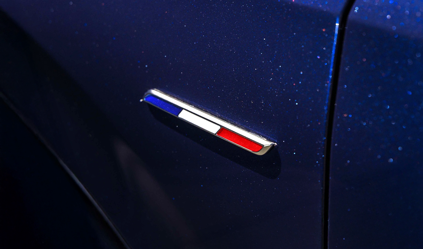 Rafale Limo Fender Badge