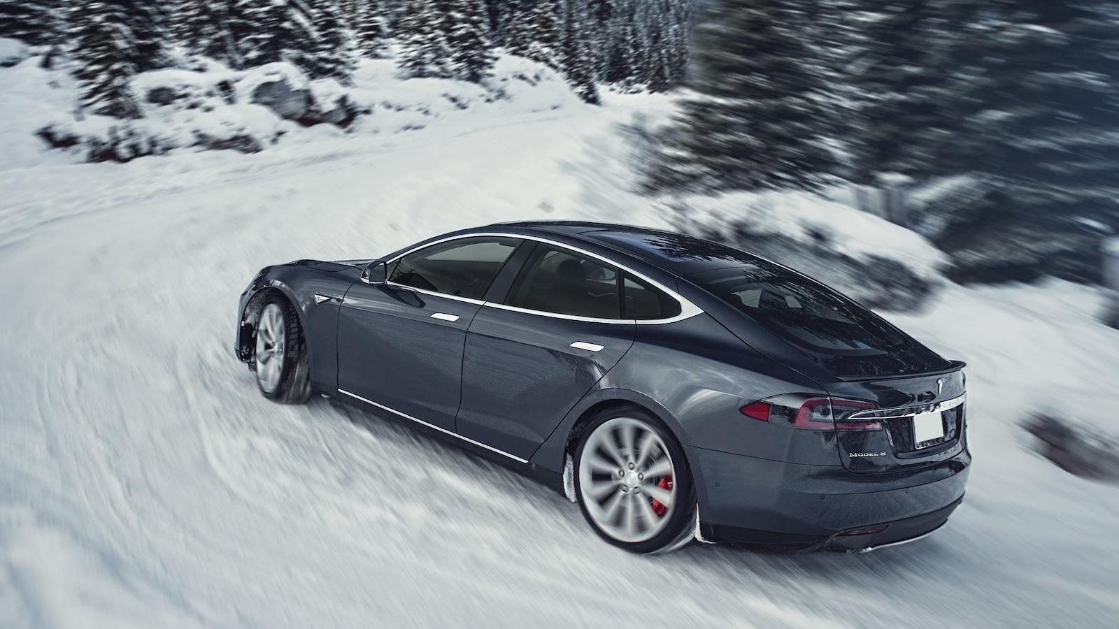 Tesla Model S 2013 Rear Three Quarters