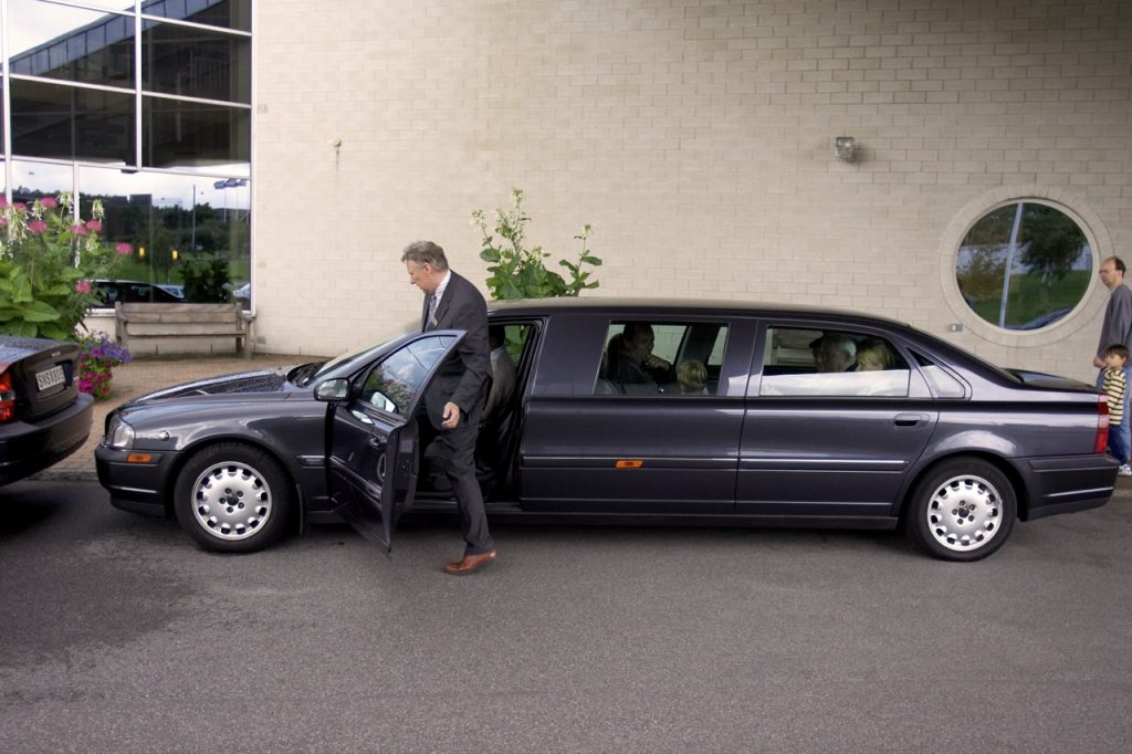 Volvo S90 Limo