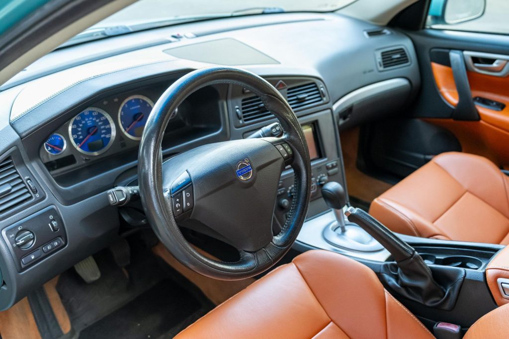 Volvo V70r Interior