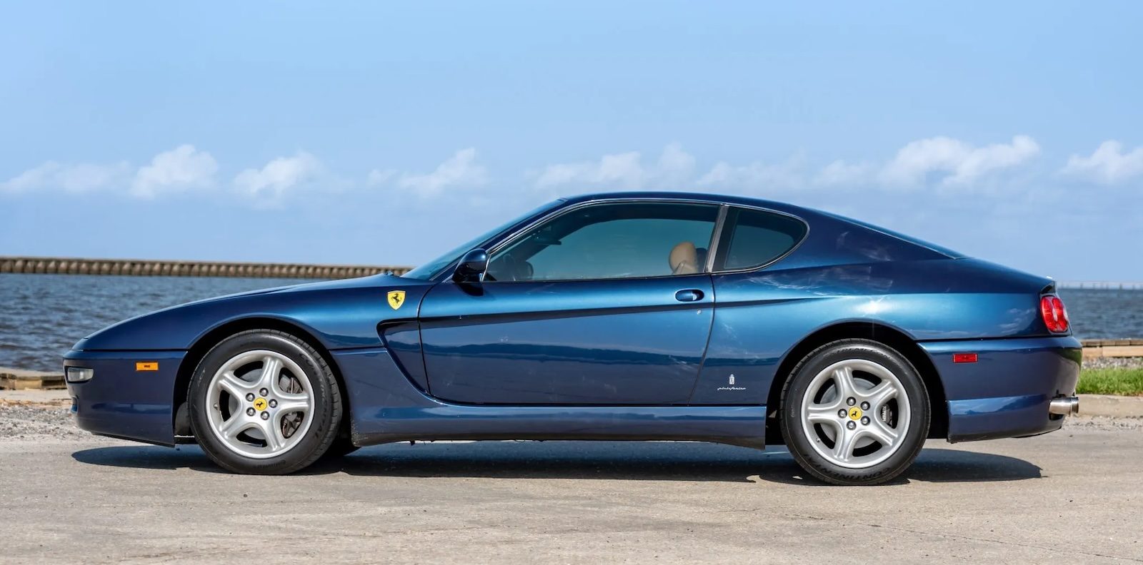 Blue Ferrari 456 Gt 2