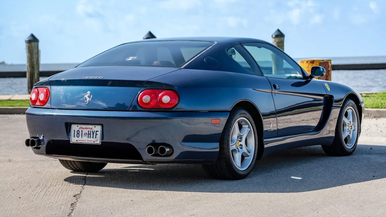 Blue Ferrari 456 Gt 3