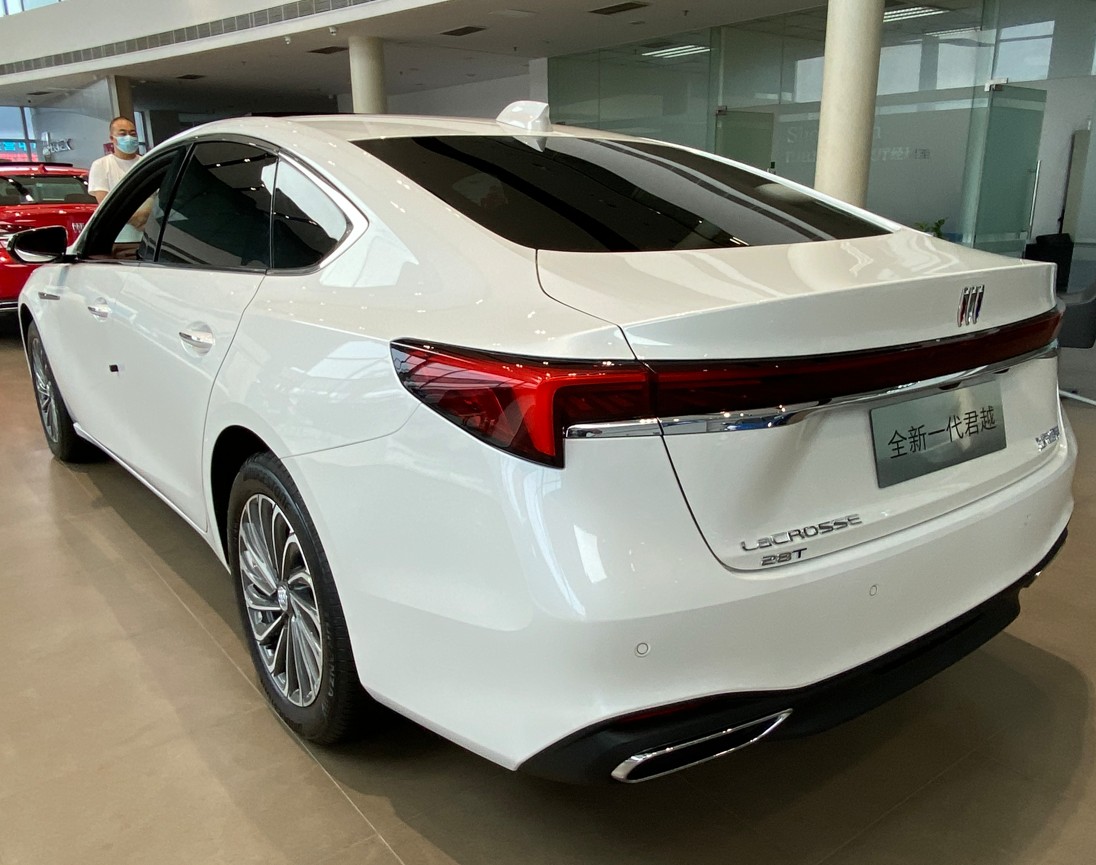 This Is What A Buick Dealership In China Is Like And It's Very Strange ...