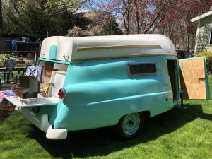 The Adorable 'Combo Cruiser' Is A Camper That's Also A Boat And Built ...