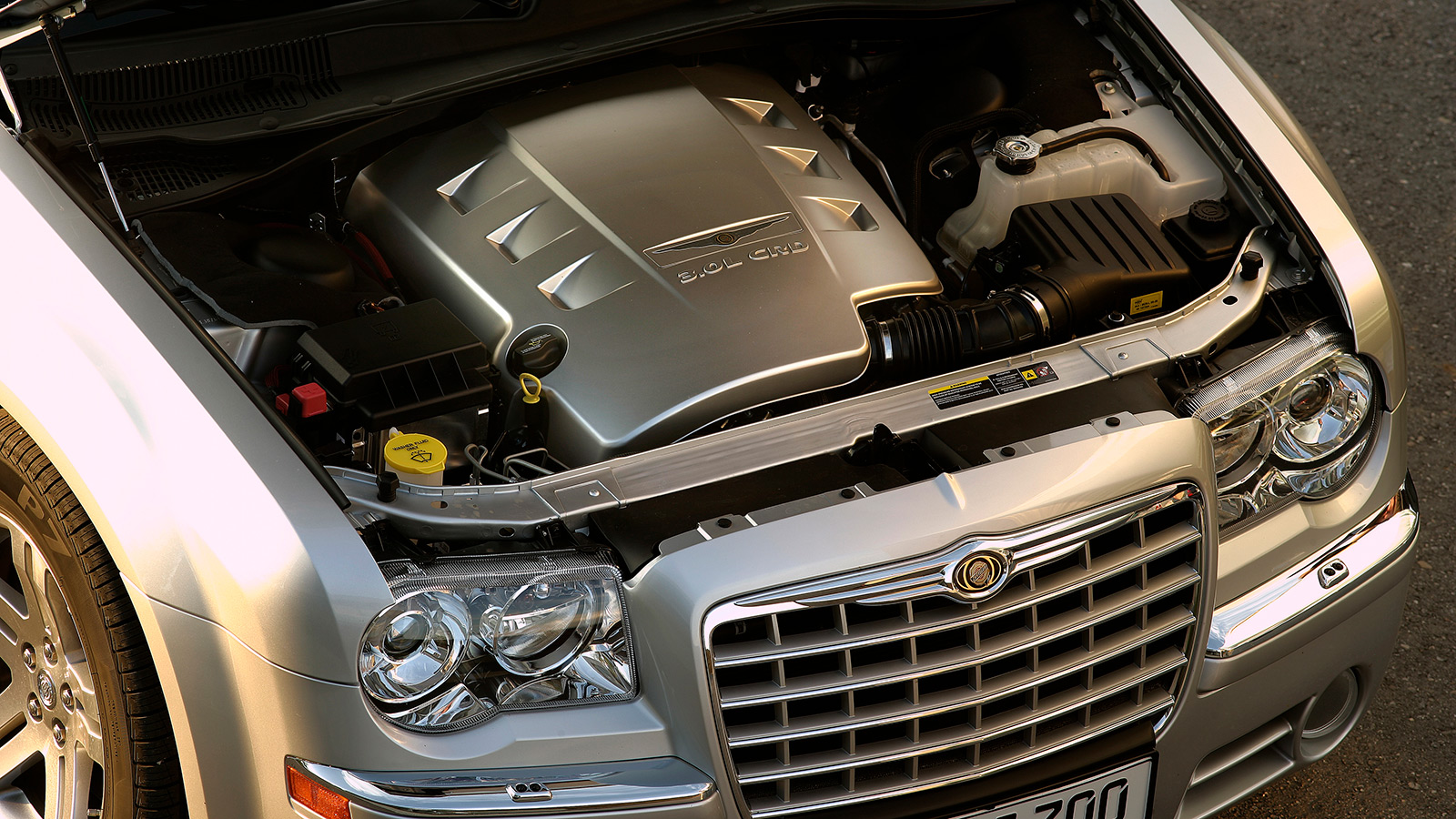 Chrysler 300c Touring Engine
