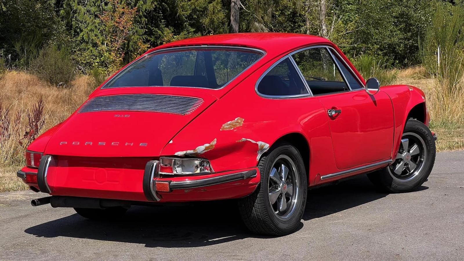 Crashed Porsche 912 Rear Three Quarters