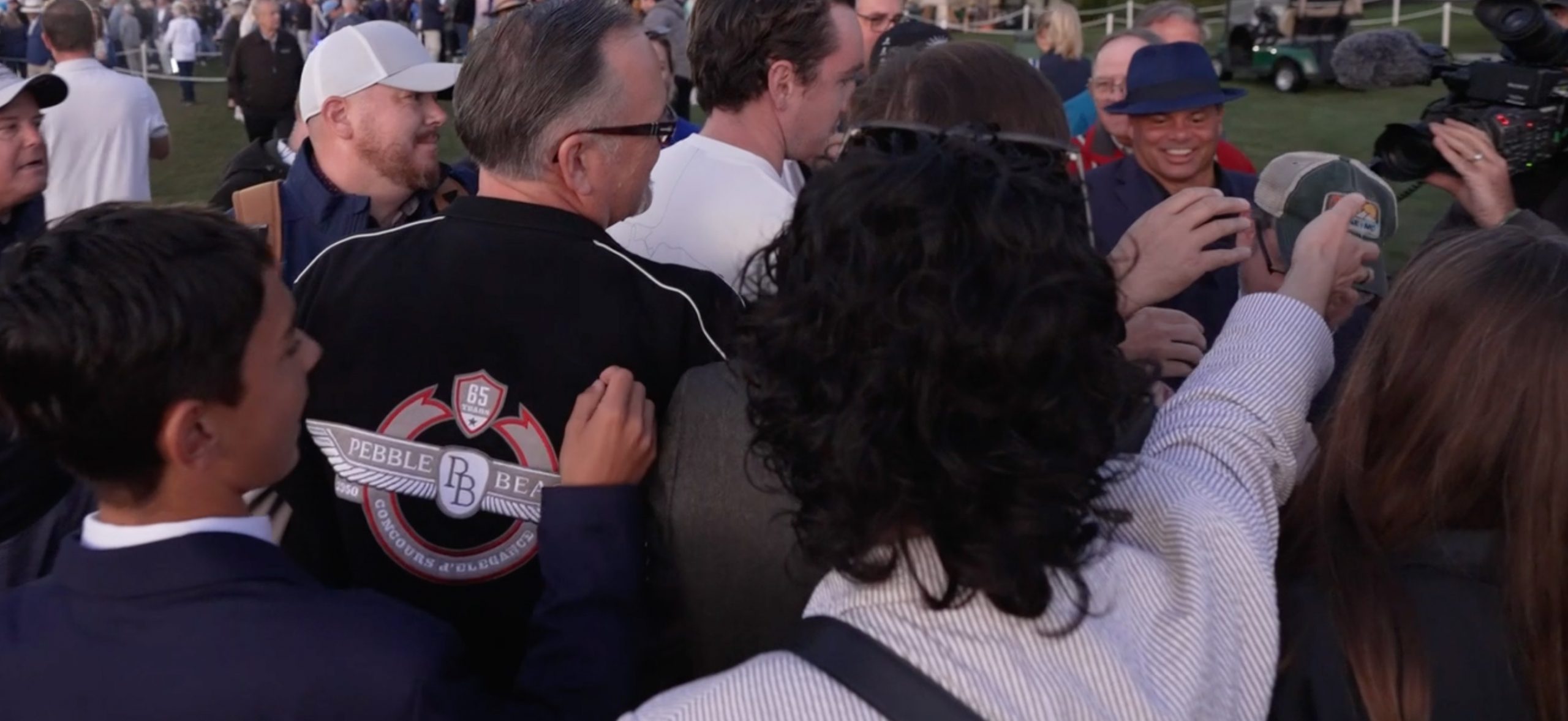 Crowd 9