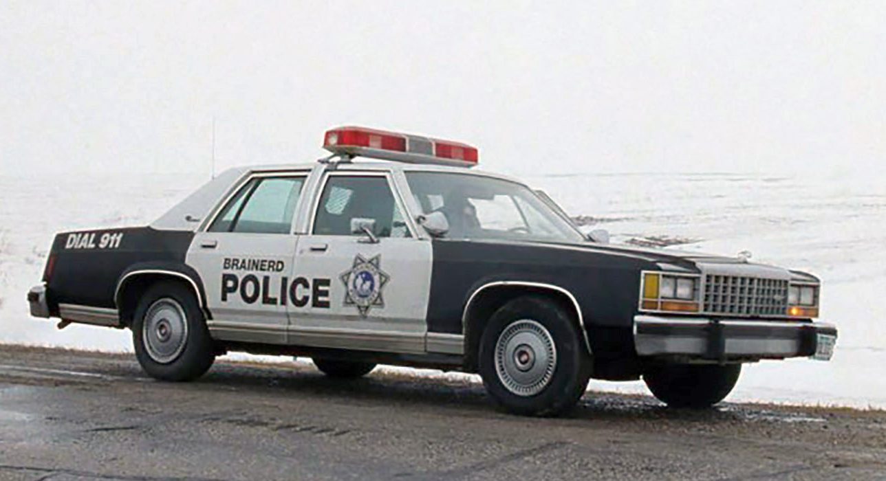Crown Vic 7 16