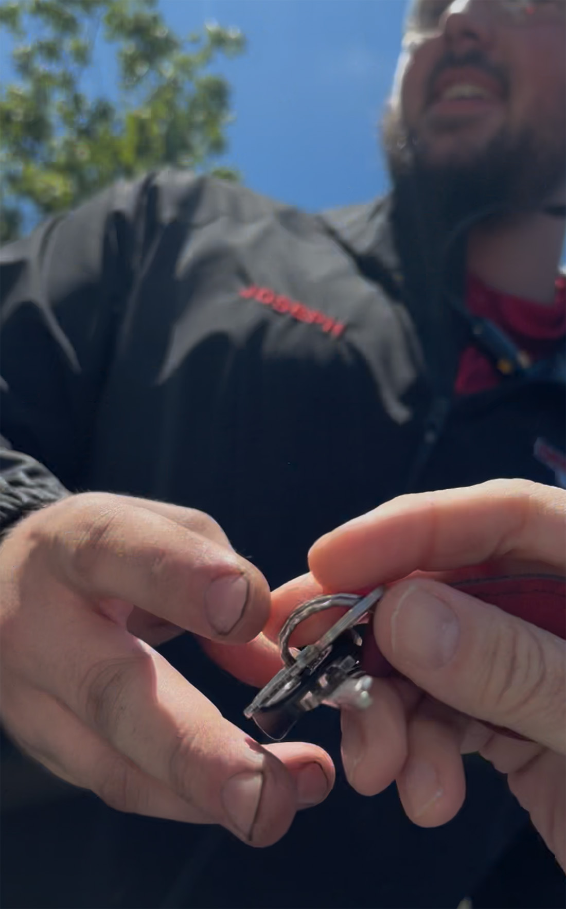 Cs 2cvtires Keyhandoff