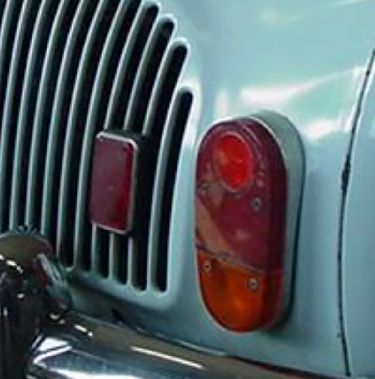 Cs Alpha Dauphine Tail