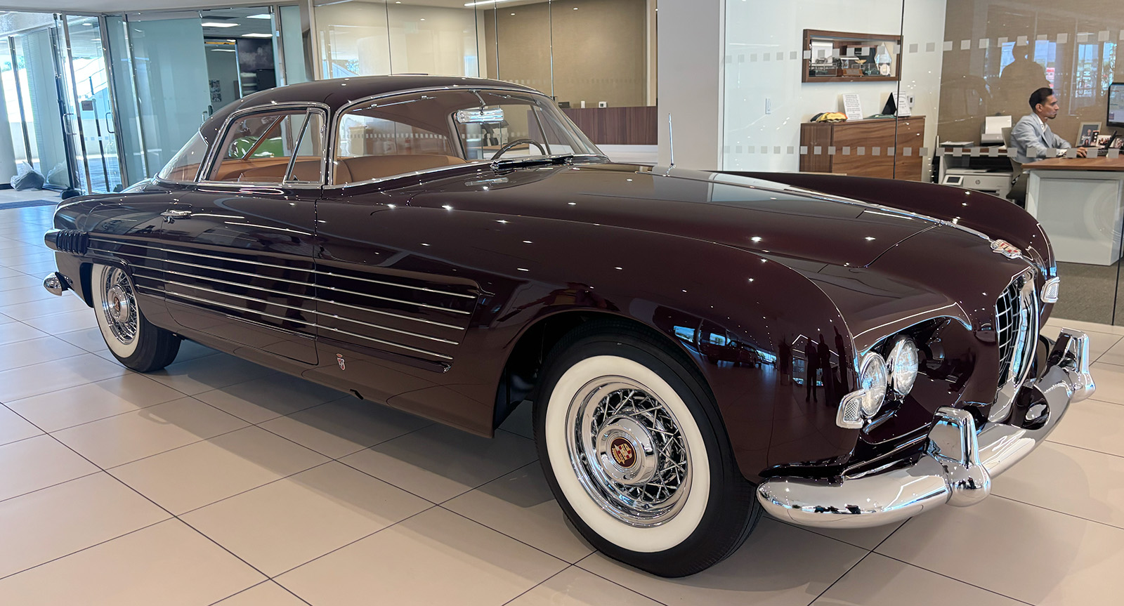 Cs Ghia Caddy
