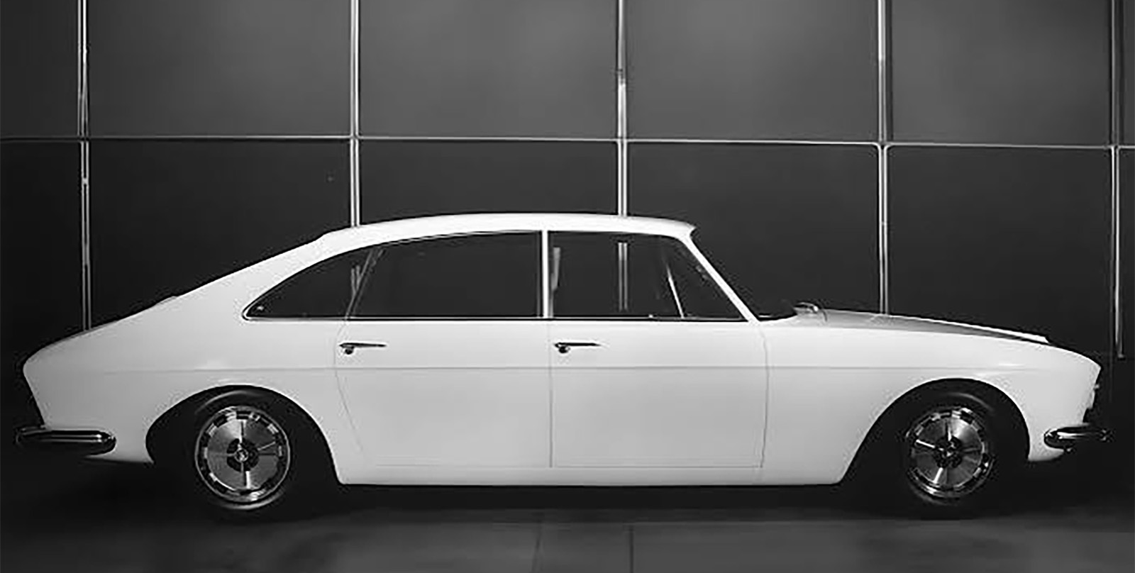 Cs Porschesedan 2