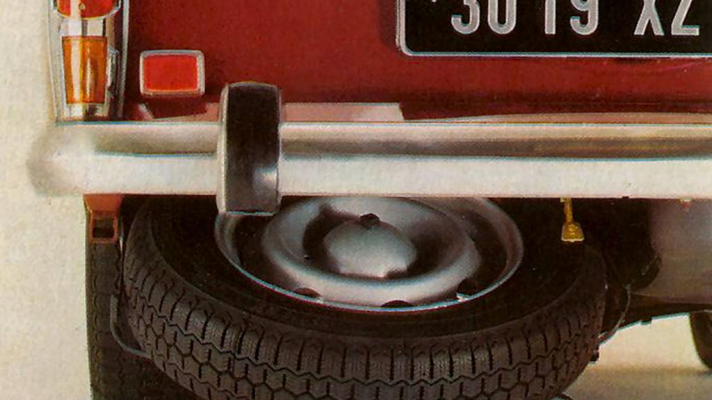 Cs Pug404 Tire