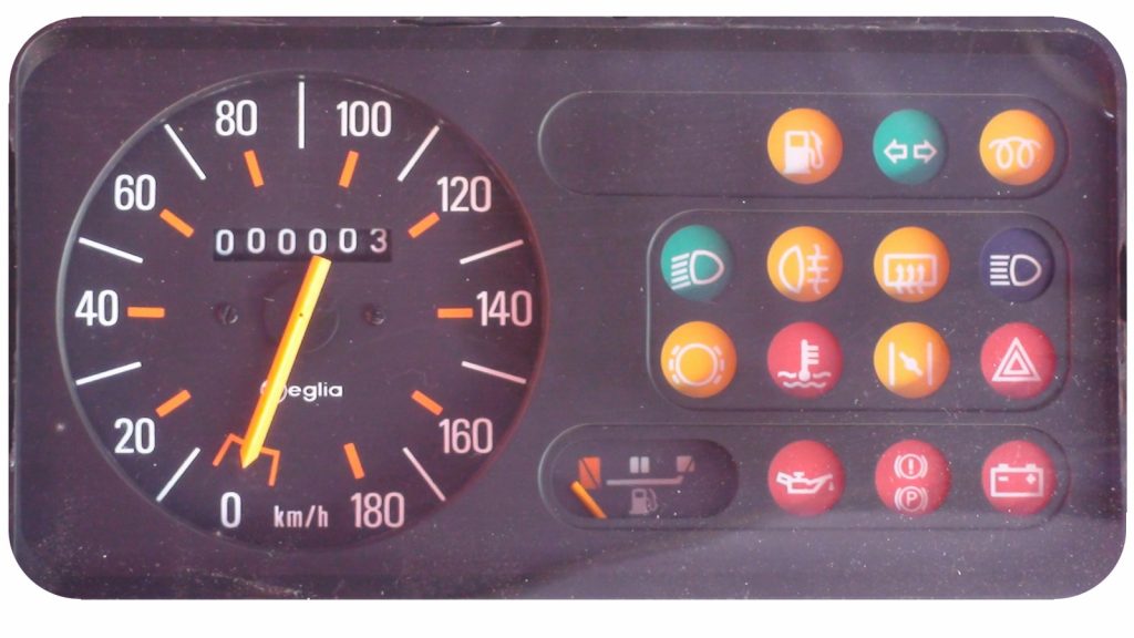 Cs R4dash1