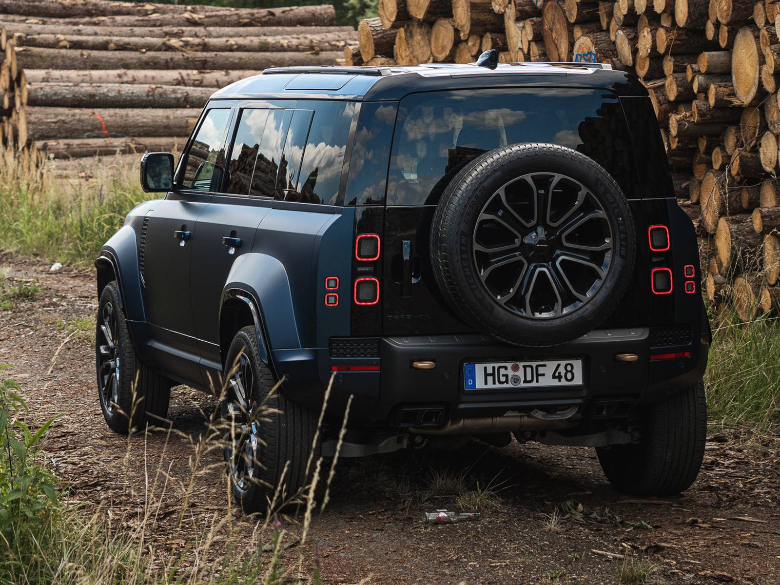 Defender5
