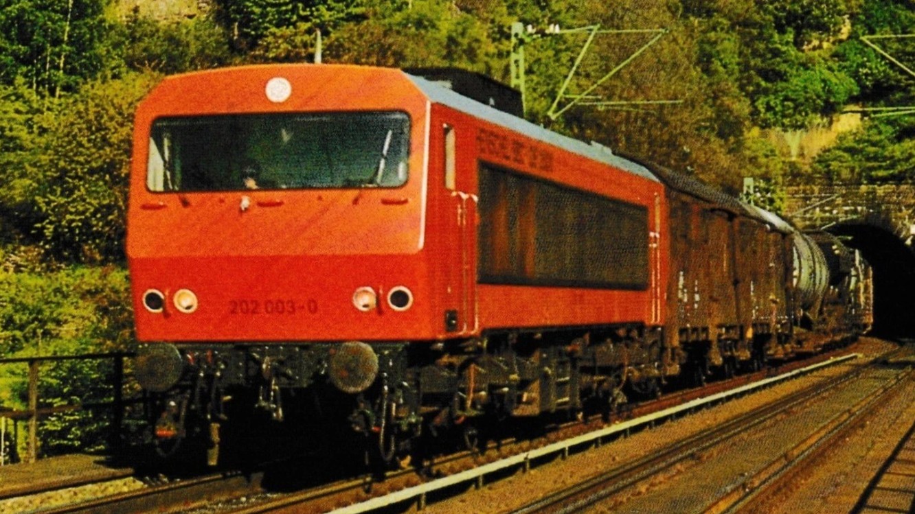 Detrain