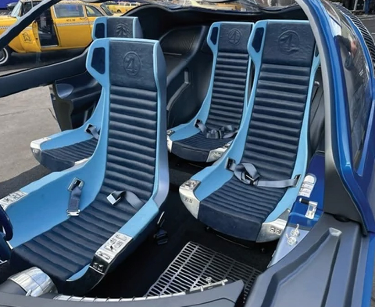 Fantasticar Int1