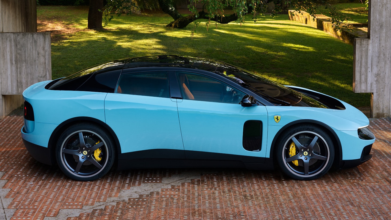 Ferrari Luce Profile 1