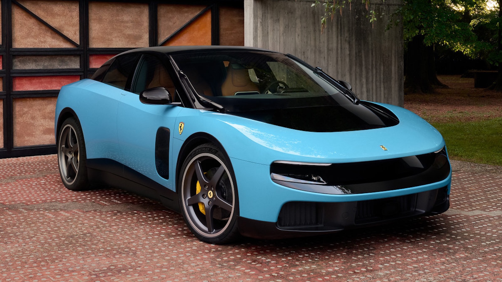 Ferrari Luce Right Front Three Quarters