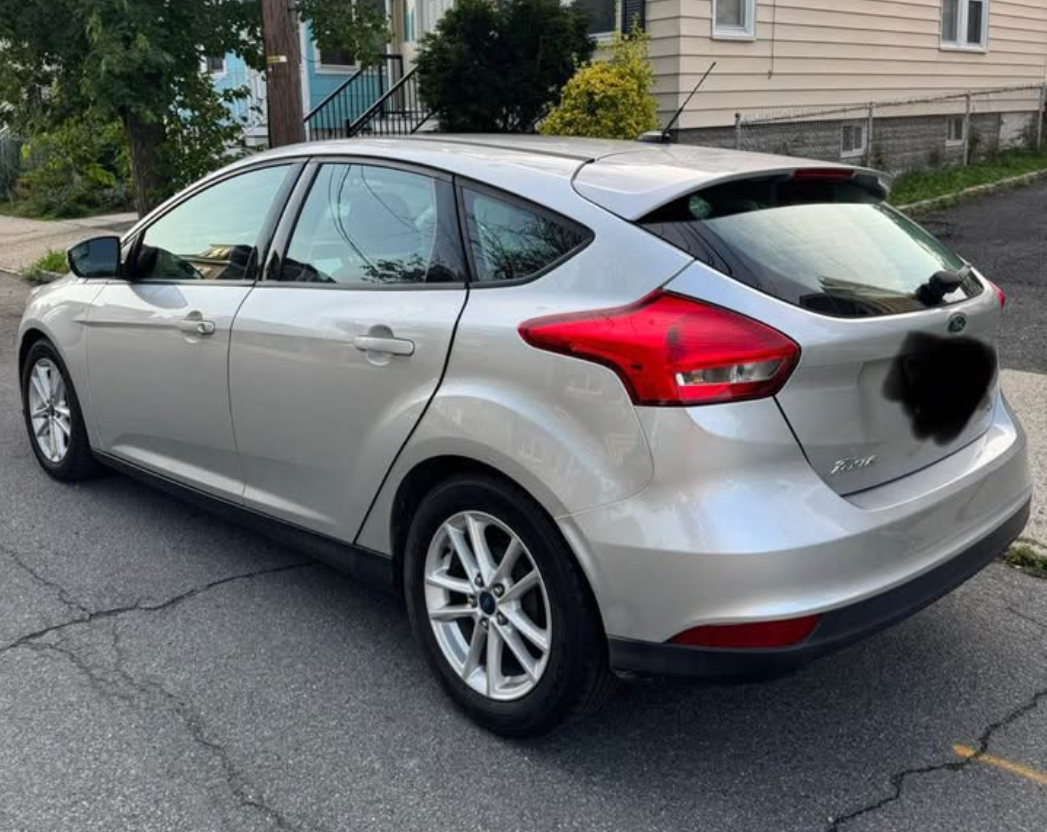 Ford Focus On Facebook Marketplace With Blurred Out License Plate