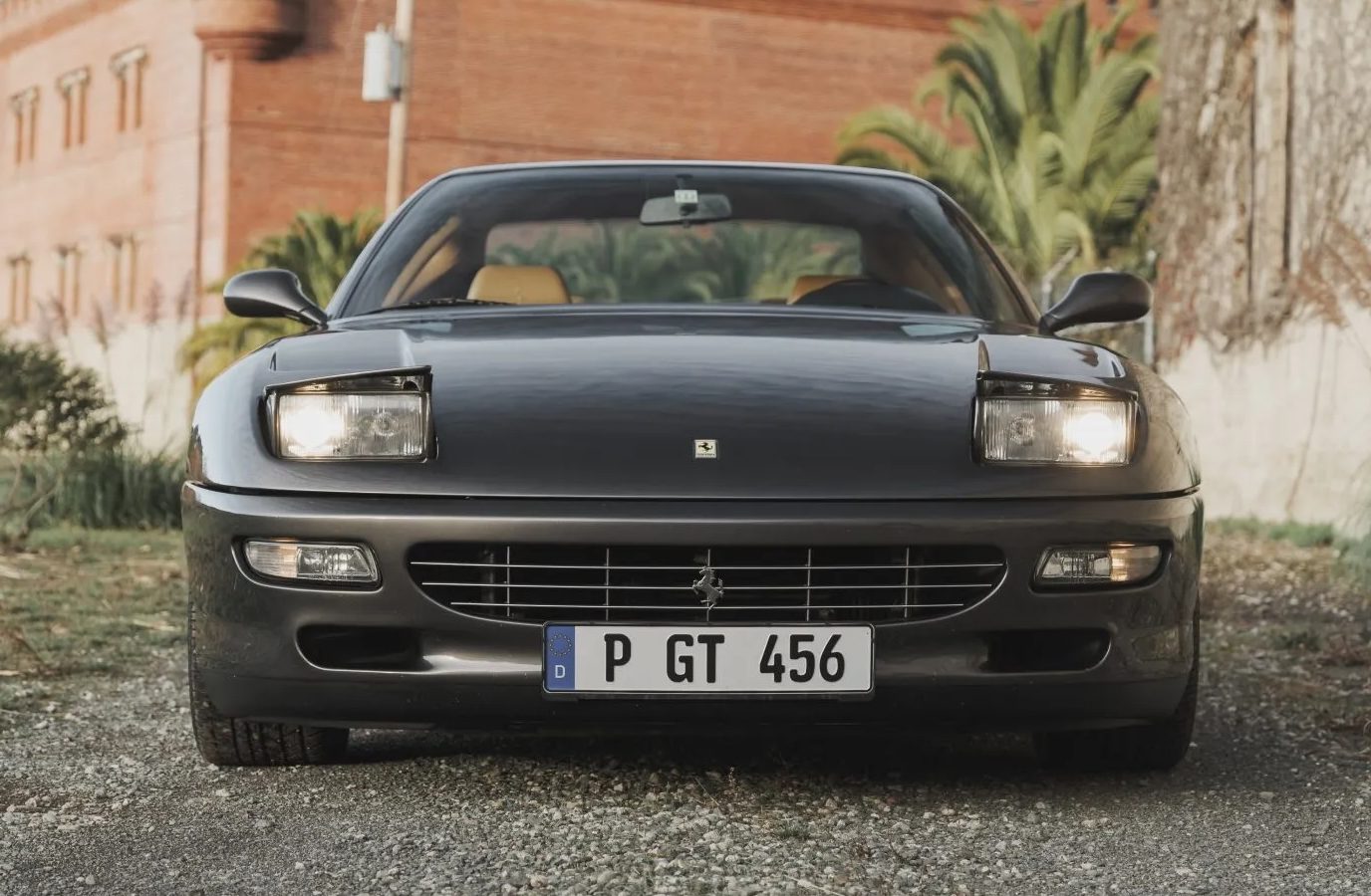Grey Ferrari 456 Gt 2