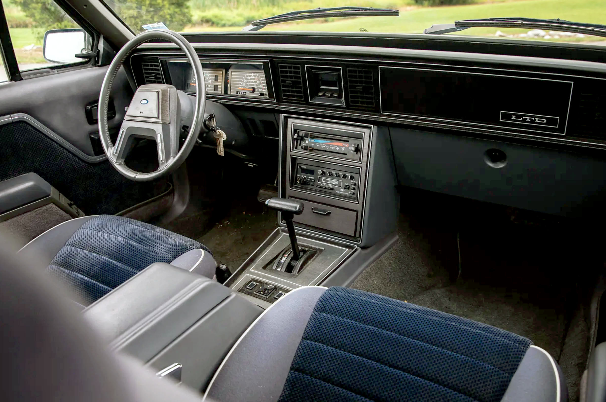 Ltd Lx Dash 10 10