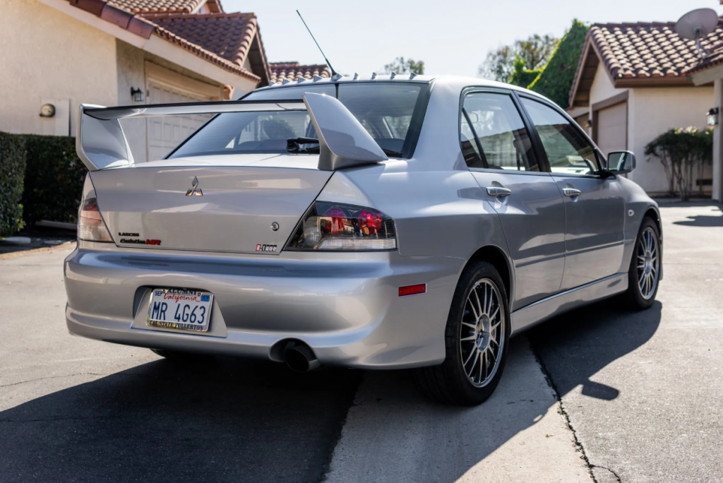 Mitsubishi Lancer Evolution 9
