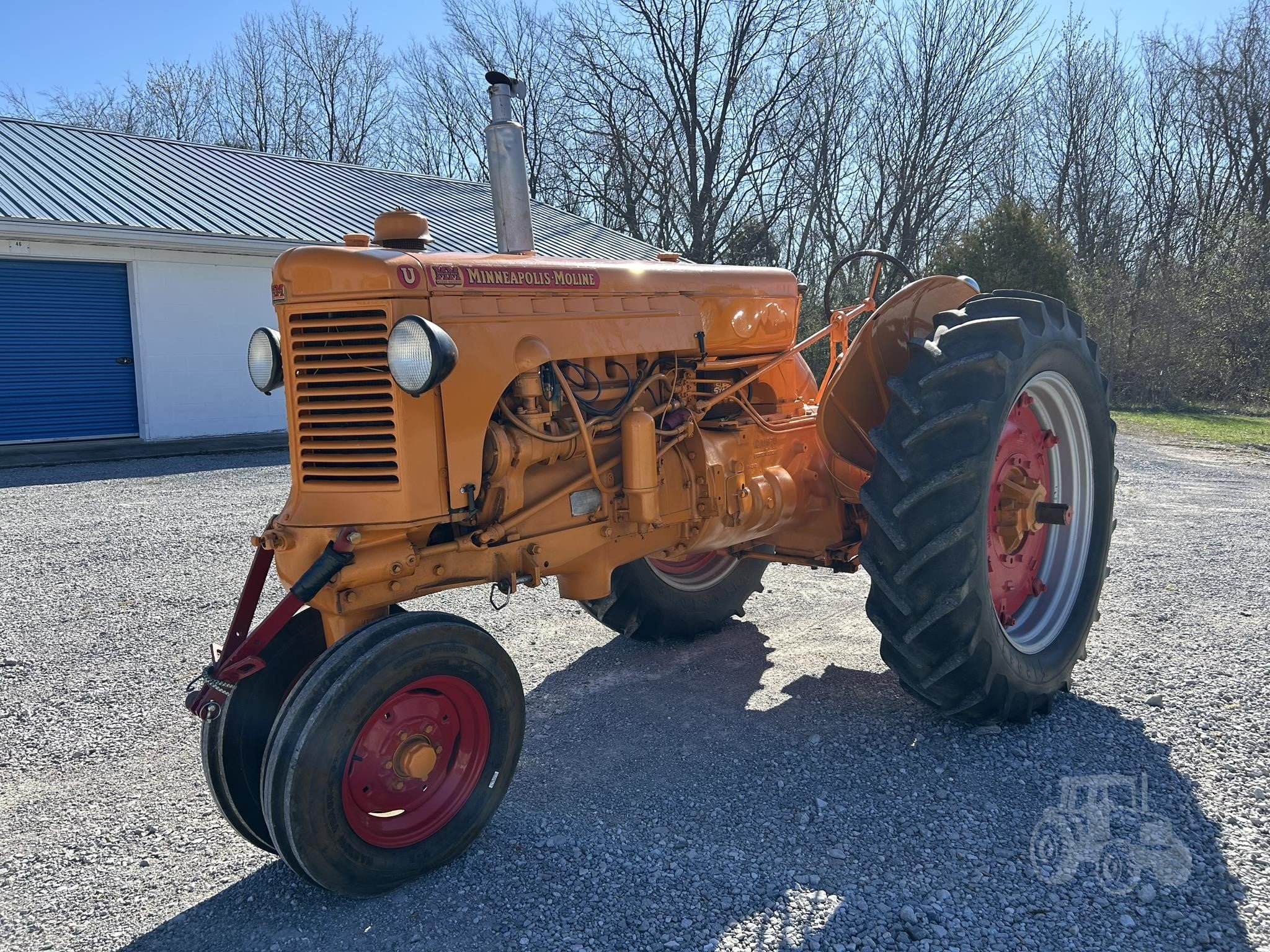 Mnmoline