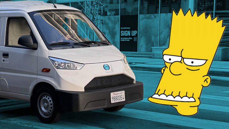 Mullen Bart Underbite Top