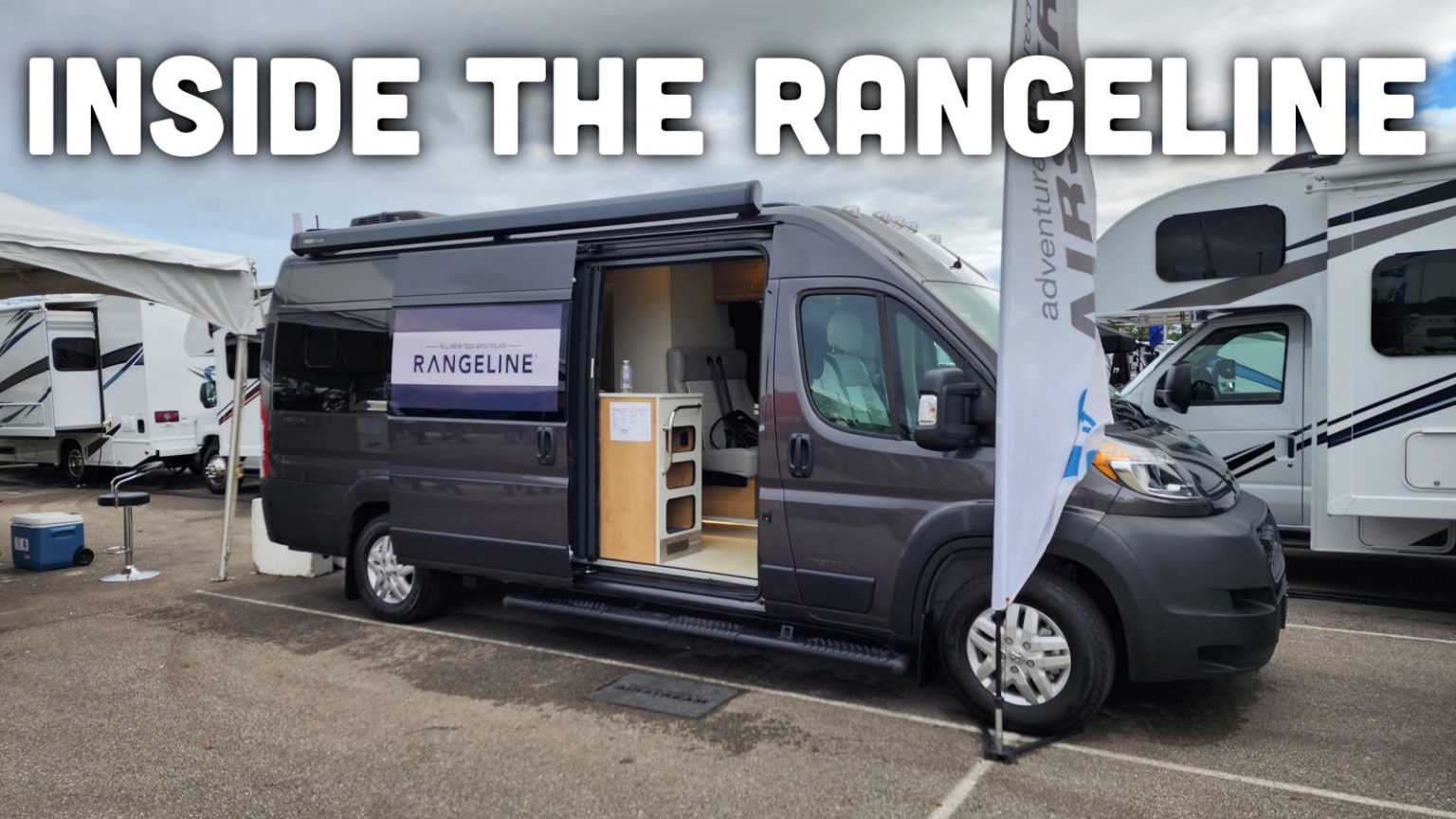 I Toured The Inside Of An Airstream Rangeline. Here's How The 131,882