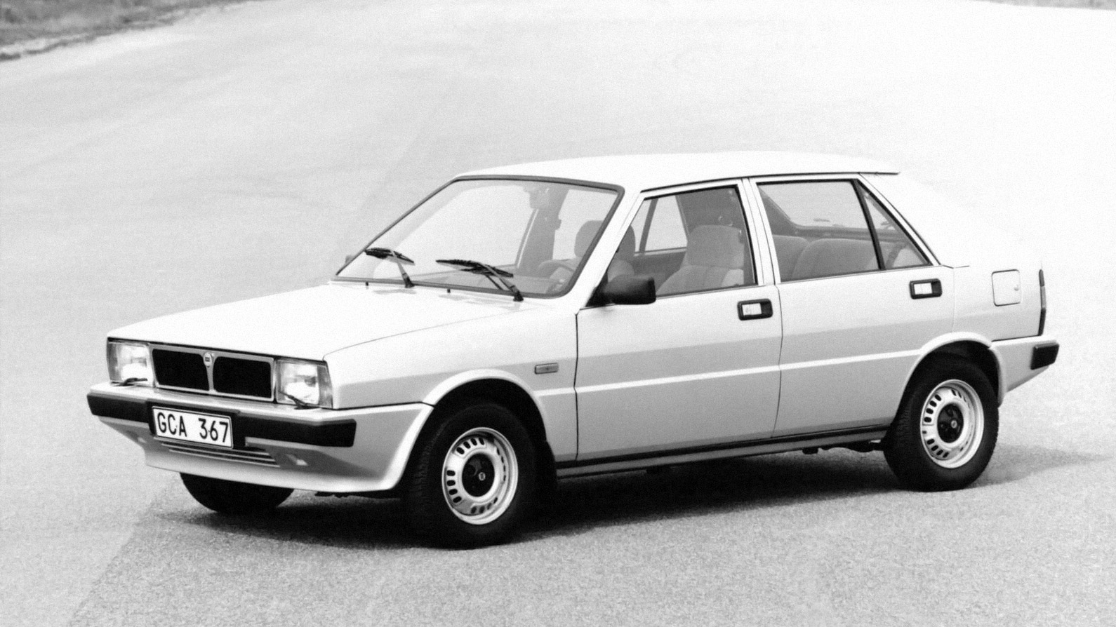 Saab Lancia 600