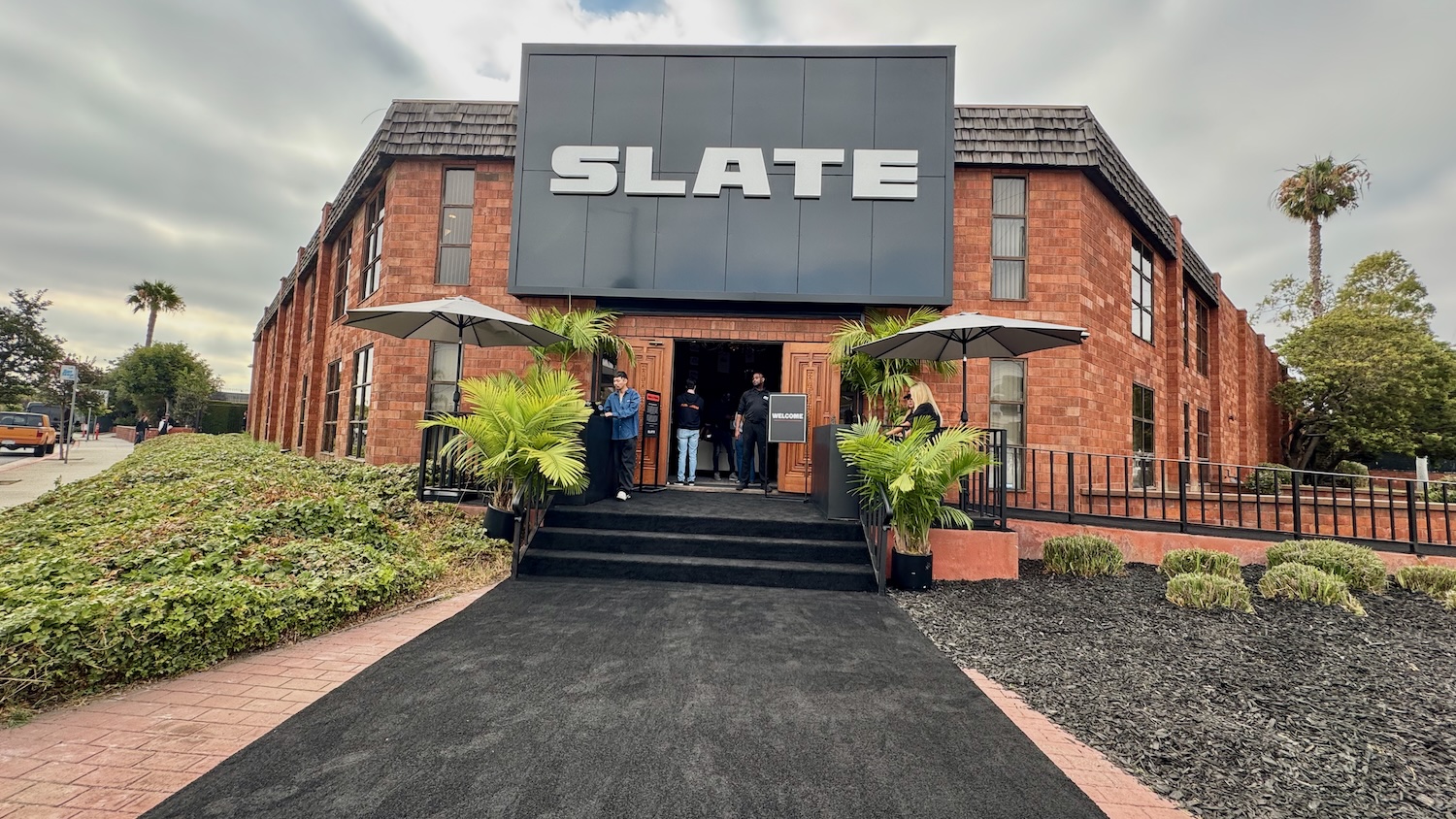 Slate 8038