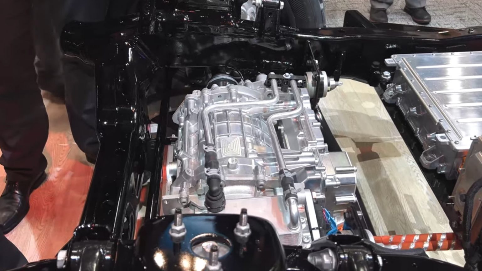 Engineering Expert Sandy Munro Takes A First Look At The Ram Revolution