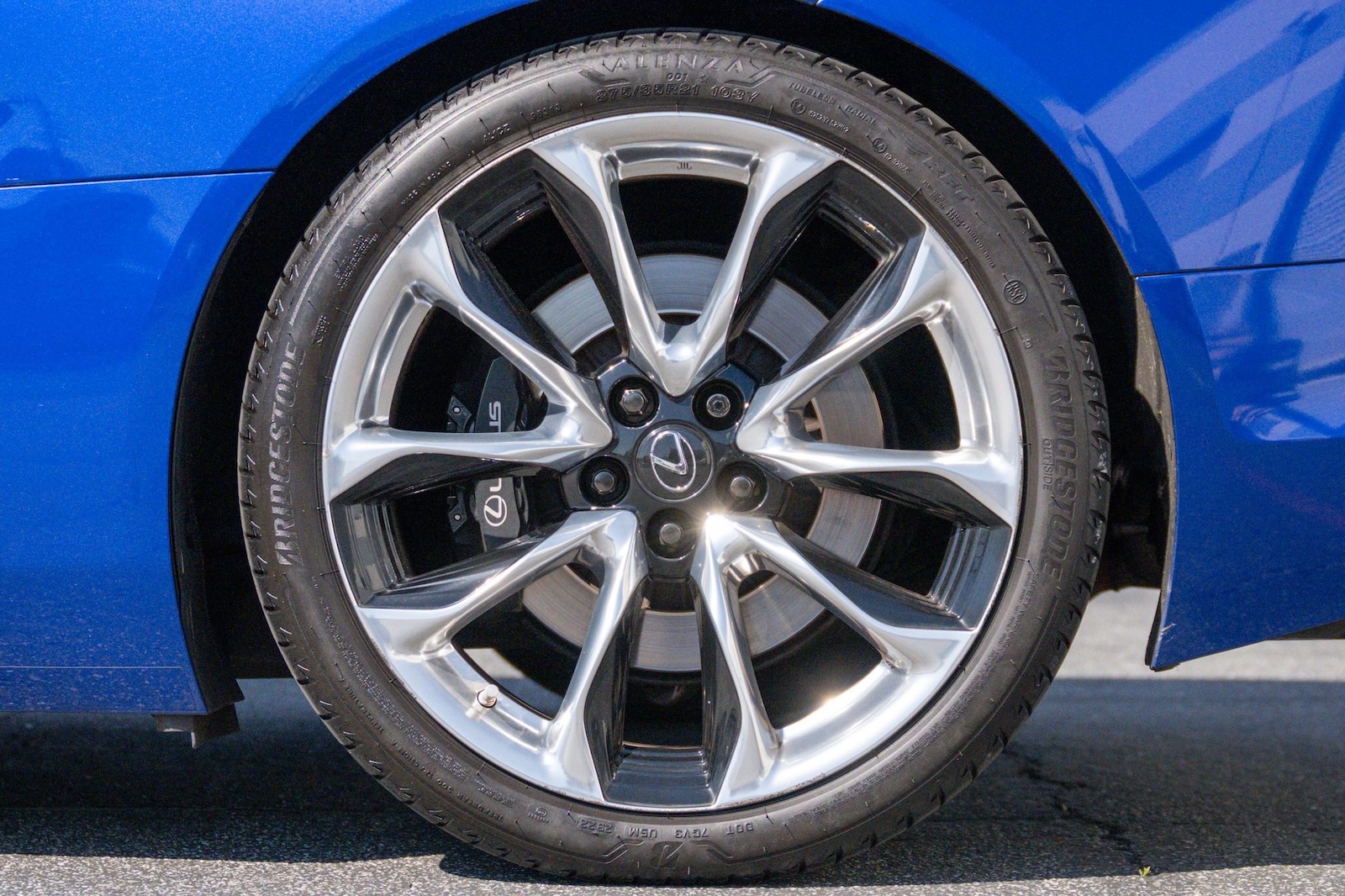 Structural Blue Lc 500 Wheel