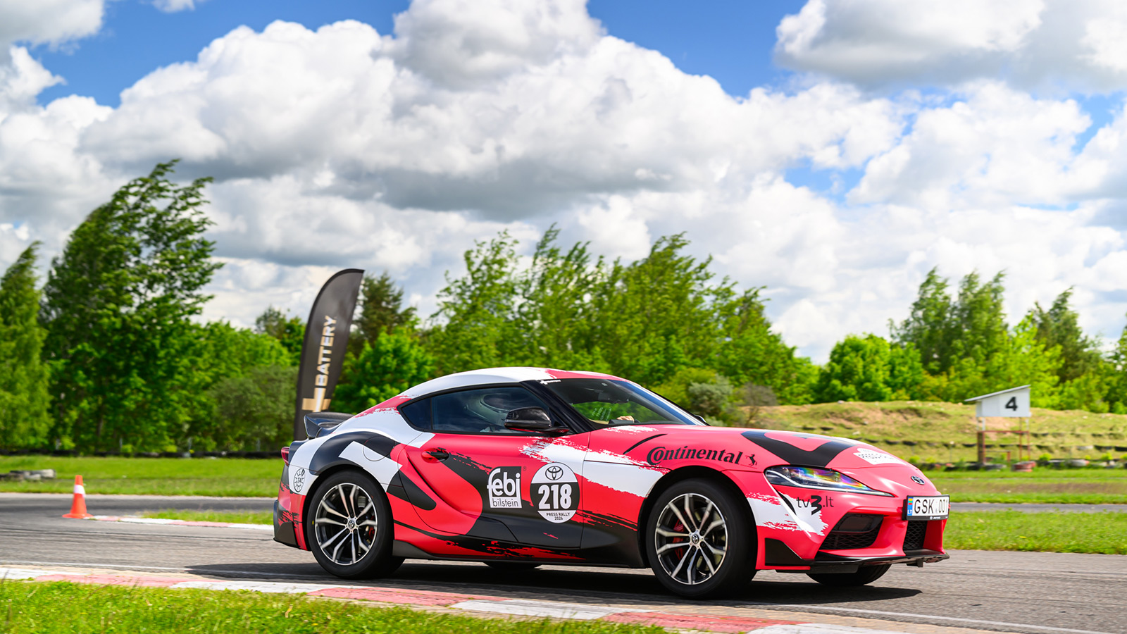 Supra 2vp 0231