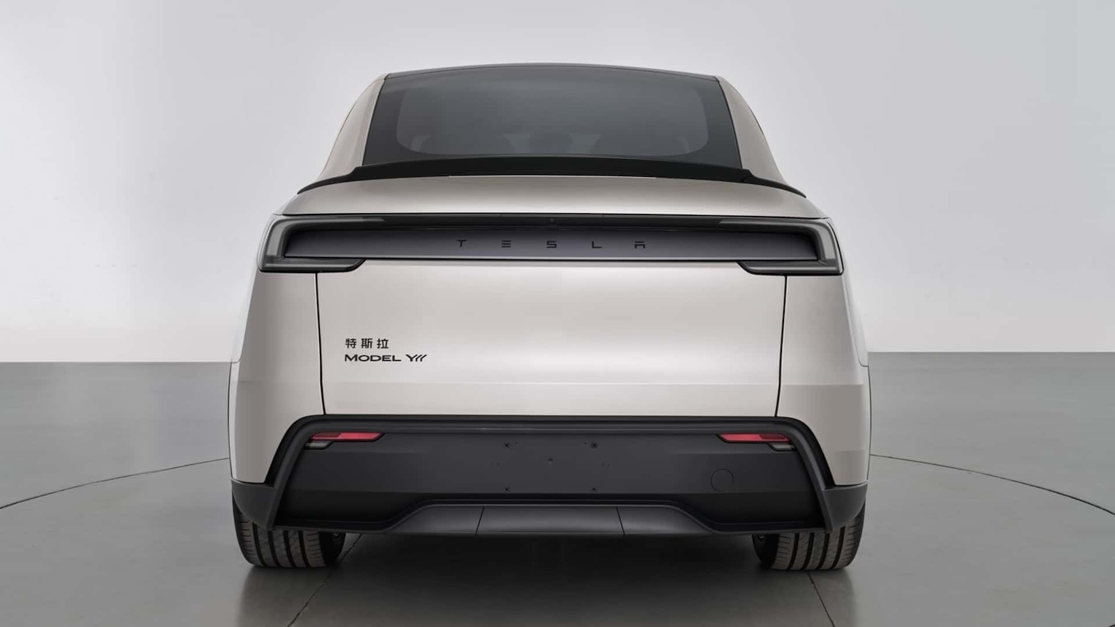 Tesla Model Y L 2