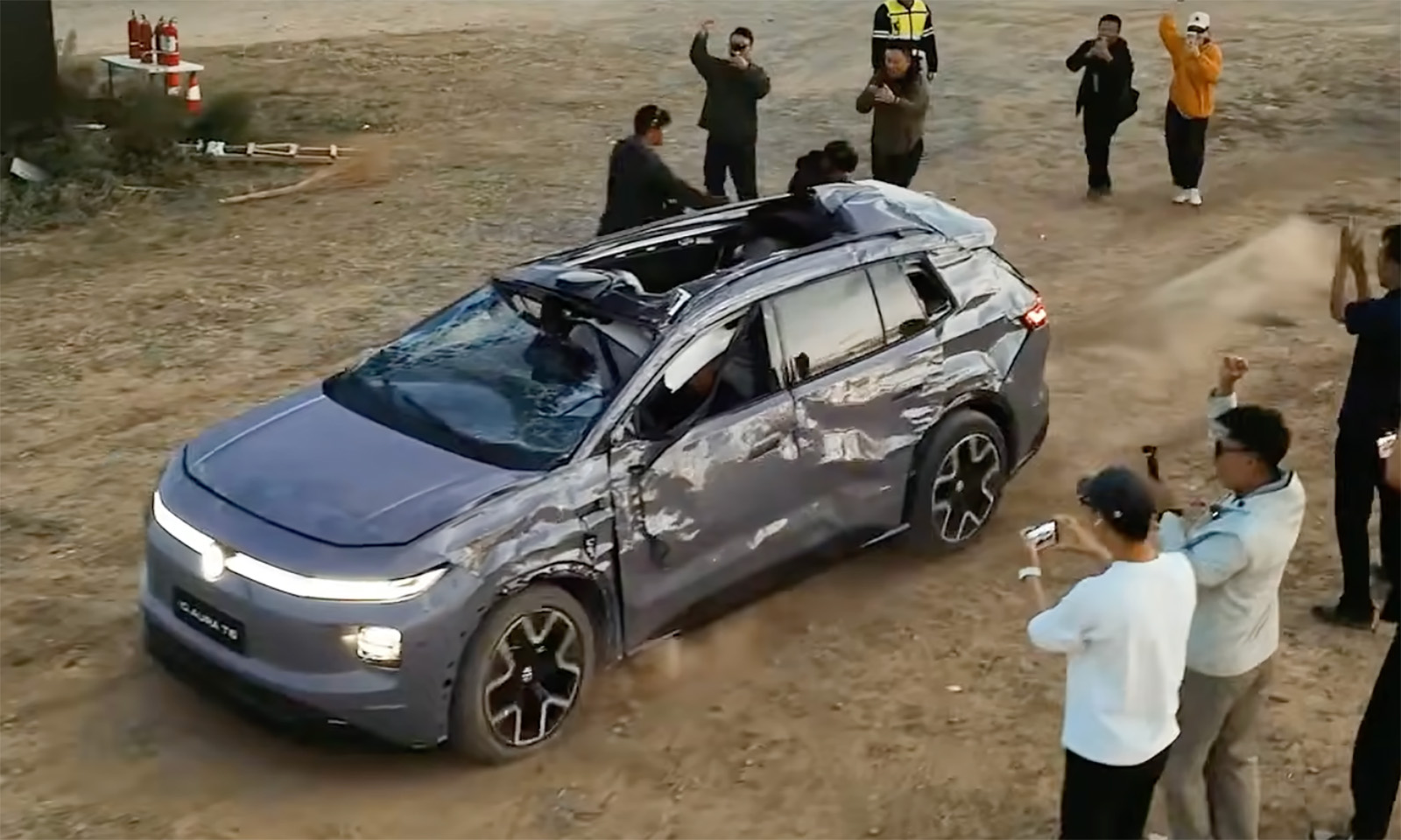 Vwchina Aura Smashed