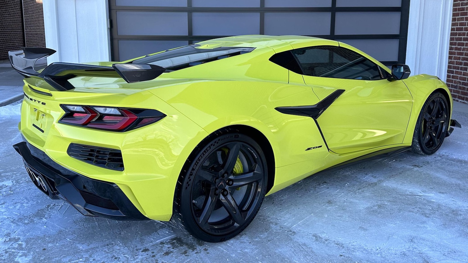 Yellow Green Z06 Z07 Coupe