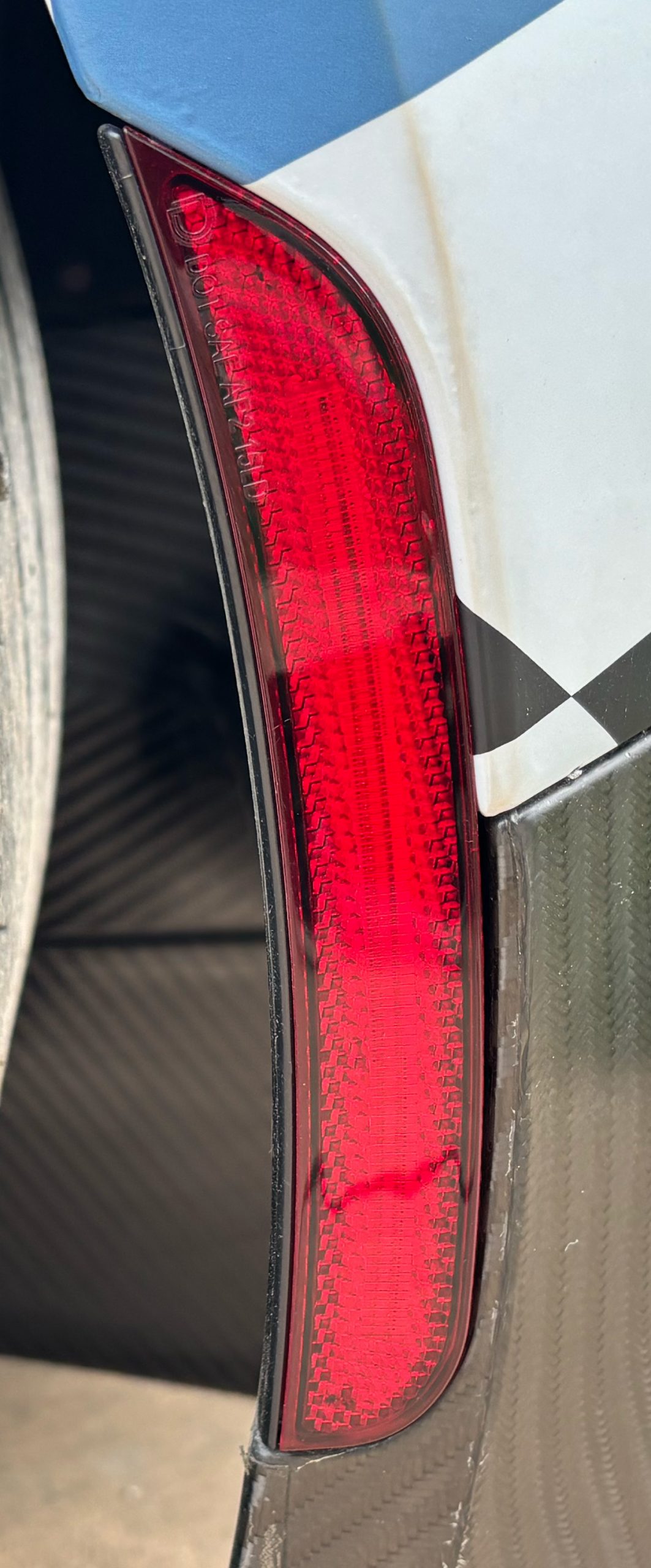 Zenvo Rearsidemarker