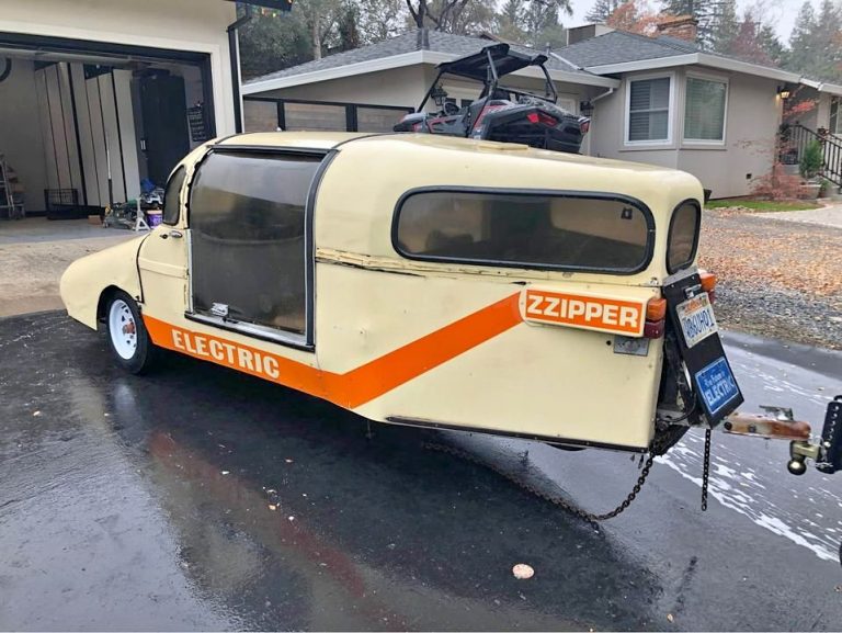 The Sebring Auto-Cycle Zzipper Was A 3-Wheeled EV Designed to Be Towed ...