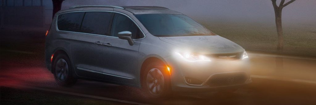 2020 Chrysler Pacifica Safety Wowwoodys